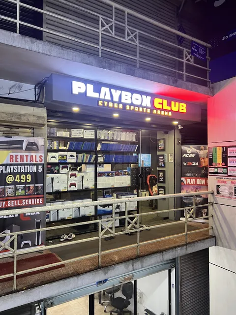 PLAYBOX CLUB - Gaming Cafe