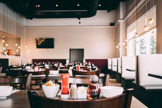 Petinos Saint-Eustache