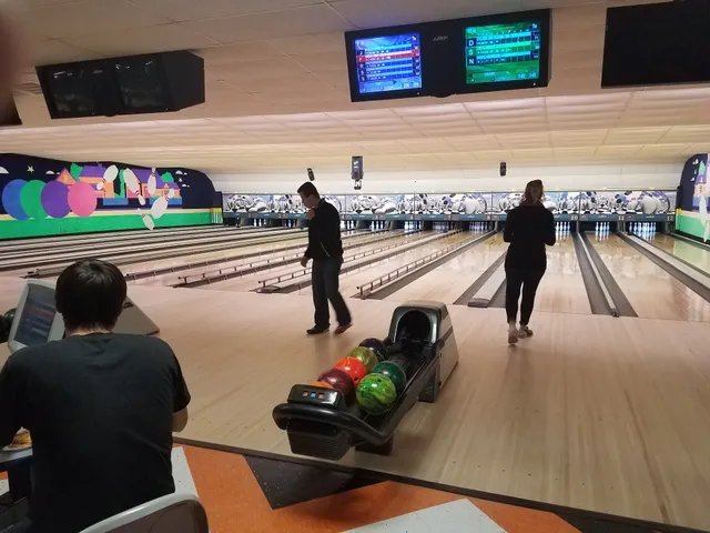 Dome Lanes