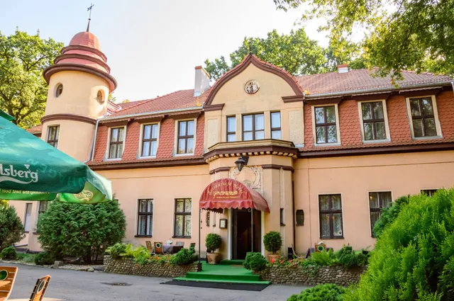 Pałacyk pod Lipami/ STODOŁA