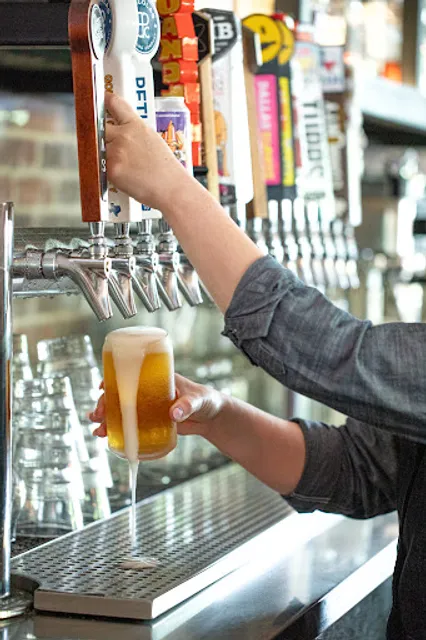 Pie Tap Pizza Workshop + Bar - Magnolia