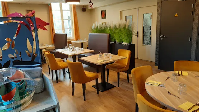 L'Auberge des Artistes - Bar Tabac Hôtel 2 étoiles Restaurant