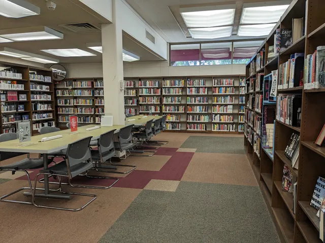 Willie Mae Kirk Branch, Austin Public Library