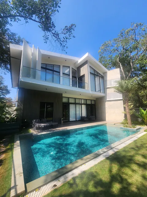 Isprava Igracia Pool Villas