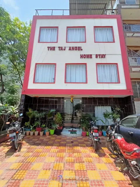 The Taj Angel Home Stay