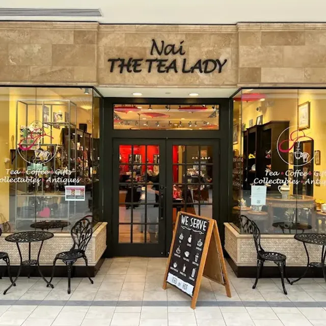 Nai The Tea Lady