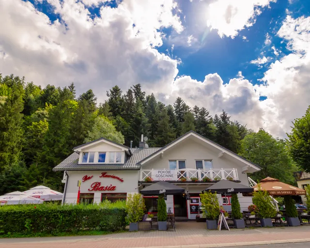 Bar-Kawiarnia Pensjonat BASIA