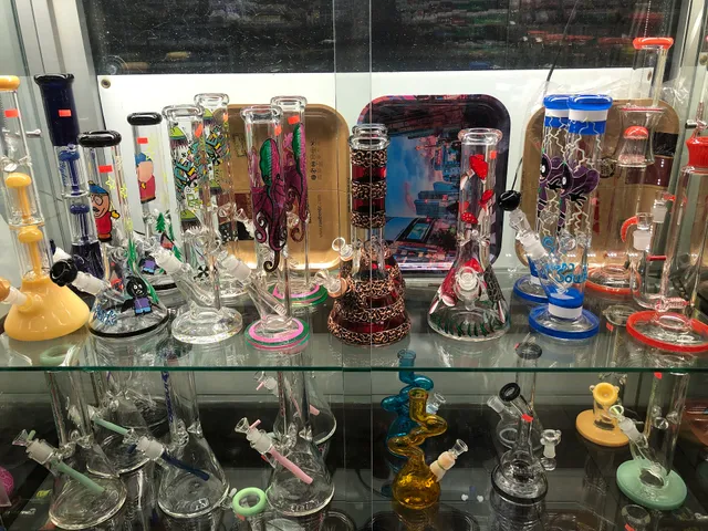 Ez convenience & Smoke Shop