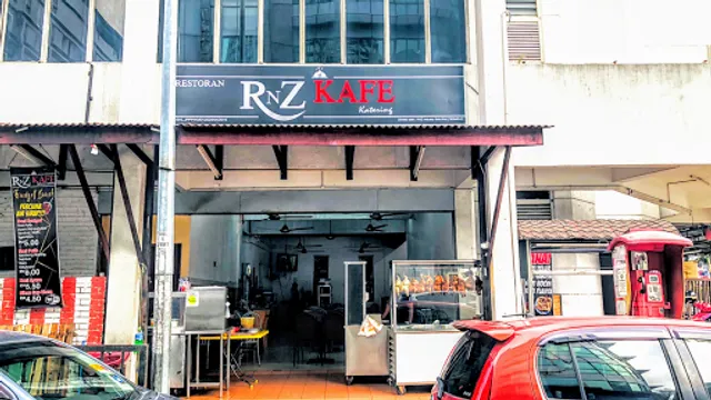 RnZ Kafe & Katering