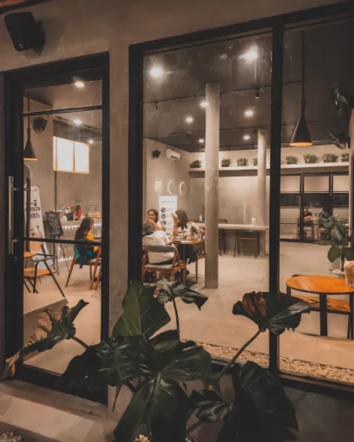 Soemba Coffee & Resto Waikabubak