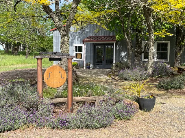 Violin Winery and Tasting Room