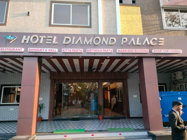 Hotel Diamond Palace