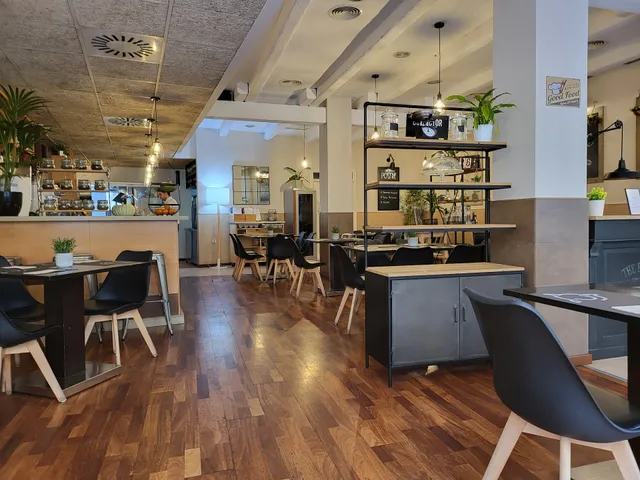 Barbor Restaurant & Café