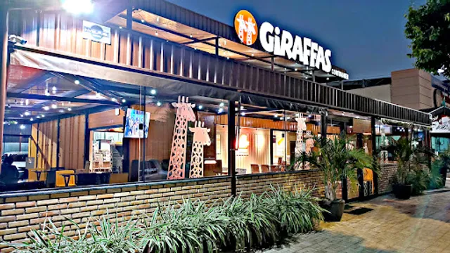 Giraffas Container Lucas Rio Verde