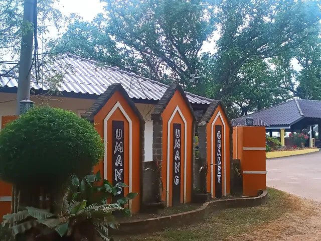 Umang-Umang Chalet (Hermit Crab Chalet)