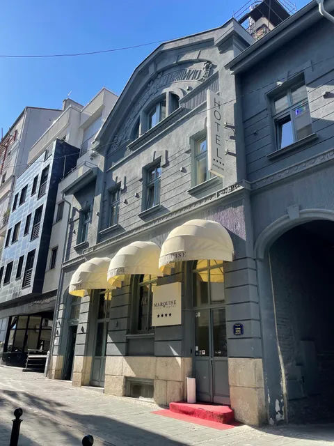Marquise Hotel