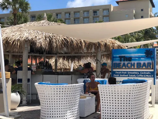 Amare Beach Bar