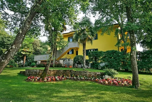 Villa Concept Accommodation