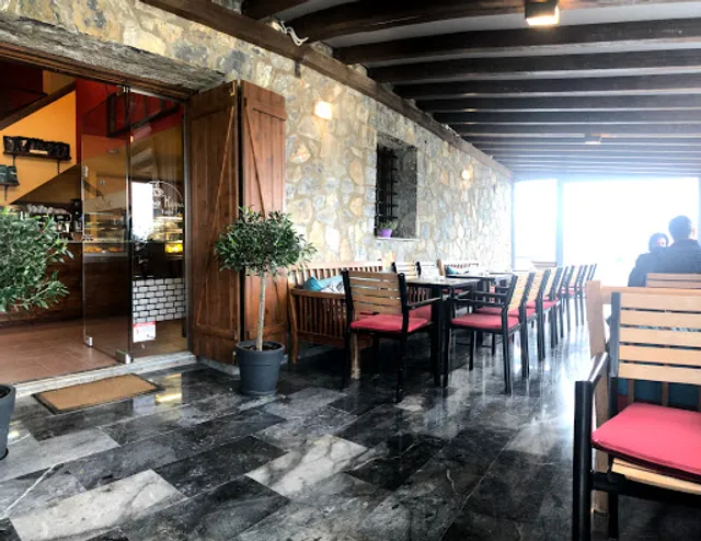 Capsia Cave Café Restaurant