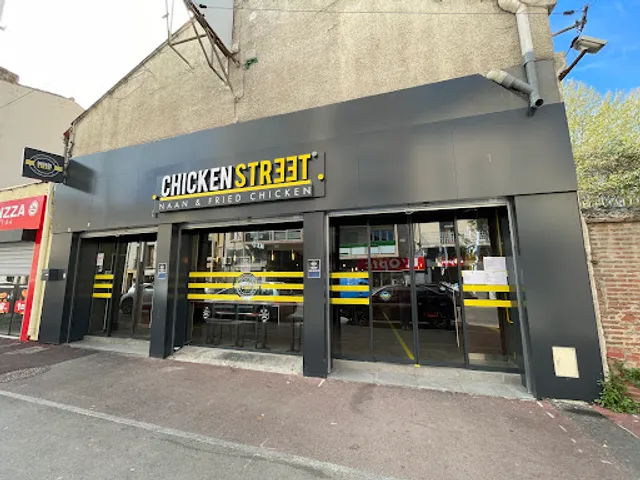 Chicken Street Perpignan Naan & Fried Chicken