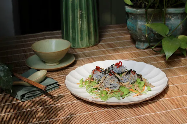 Đu Đủ Xanh | Tiệm Chay . Vegetarian