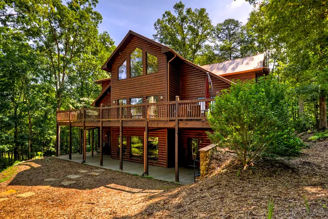 Drift Away®️ Luxury Lodging