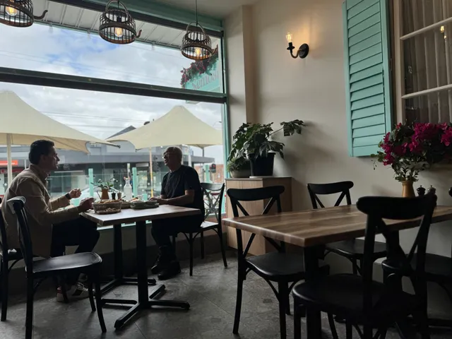 Semosh Mum's Kitchen - Essendon