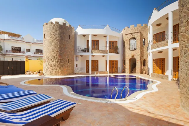 Red Rock Apartments, Dahab