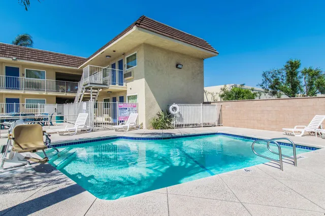 Motel 6 Ontario, CA - Airport