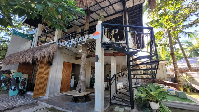 Beach People Hostel