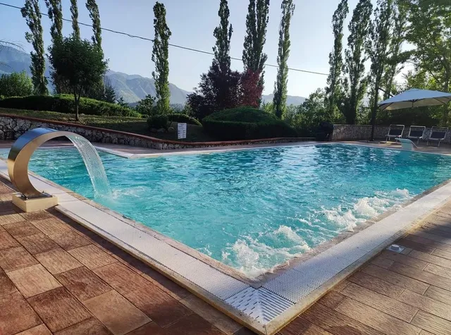 Villa Abete Azzurro con piscina
