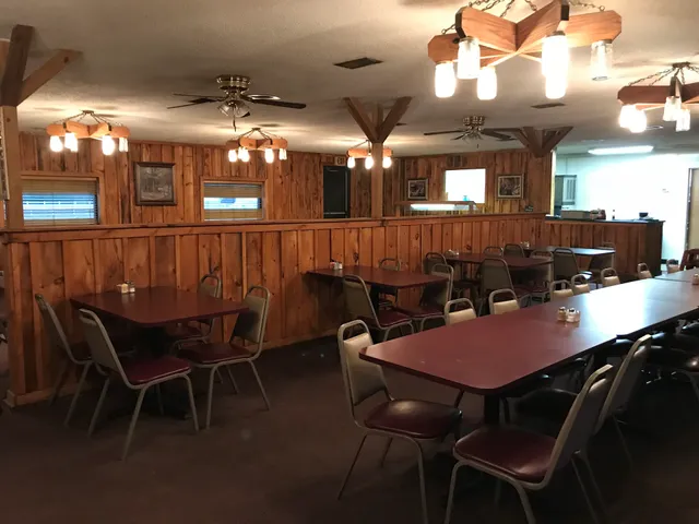 Crossroad's Steak & Grill