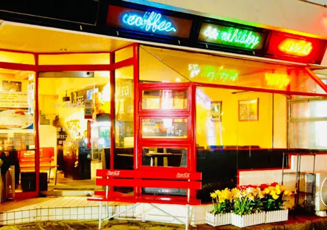 カフェ メルス 猪子石店