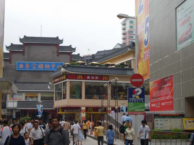 Xihua Palace Shopping Center