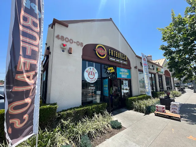 Fatburger & Buffalo's Express & Hot Dog on a Stick