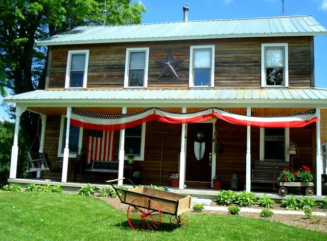 Fiddle Lake Farm B & B