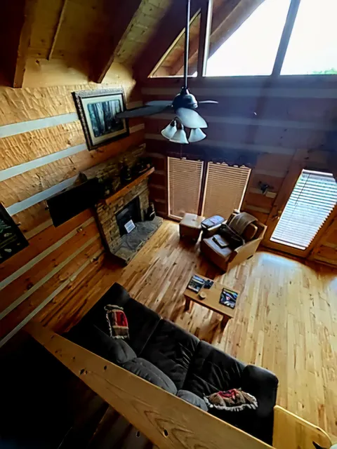 Peaceful Easy Feeling Cabin