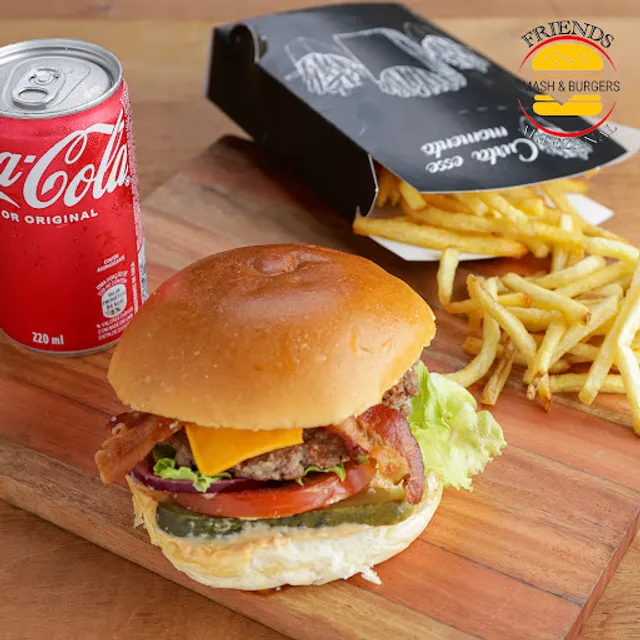 Friends Smash & Burgers Artezanal