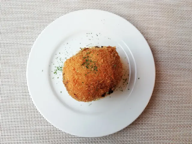 Western food and Wine Otsuka