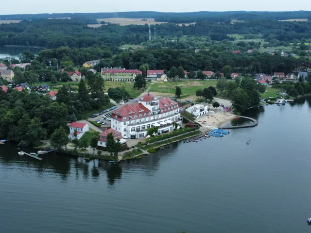 Przystań Lubniewice. Ośrodek leśny