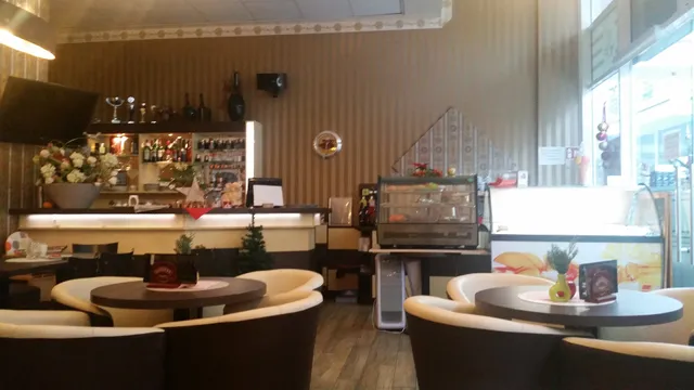 H&T Caffee Bar Inh. Minh Huy Nguyen Cafe