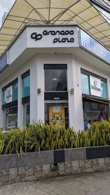 Granada Plaza Shopping Mall