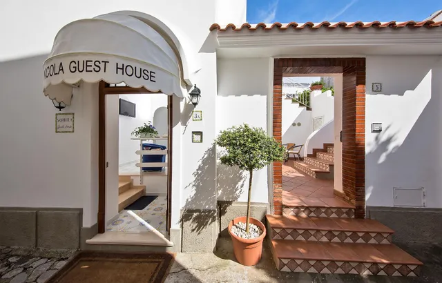 San Nicola Guest House