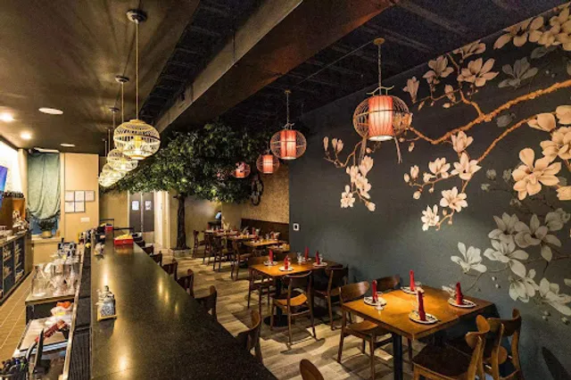 Han Palace-Barracks Row