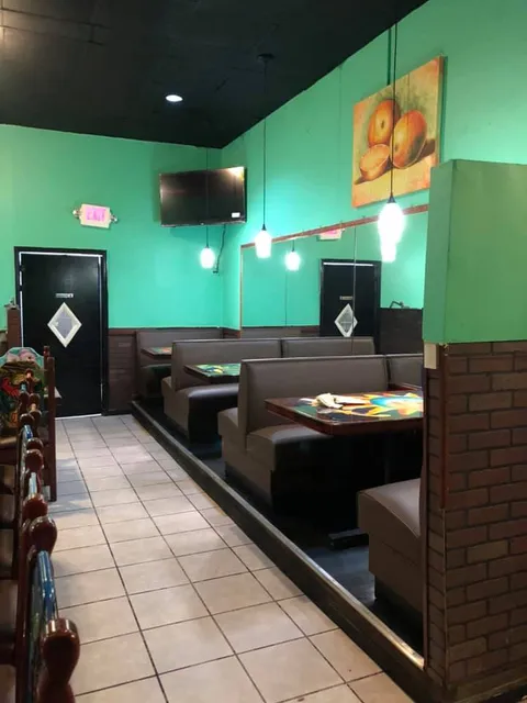 El Molcajete Mexican Cuisine