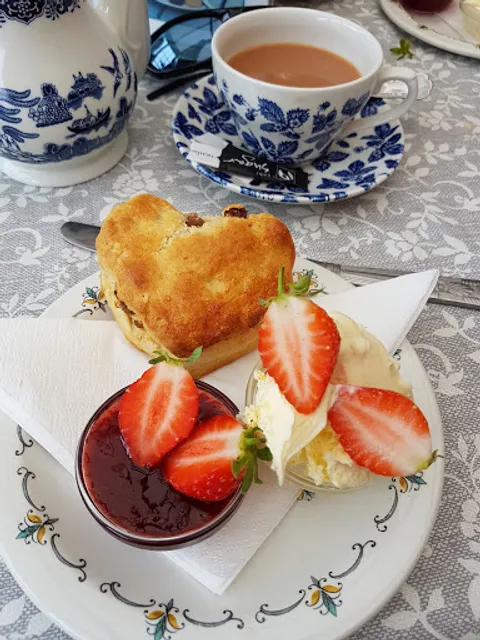 Berryfields Tearoom & Holiday Park