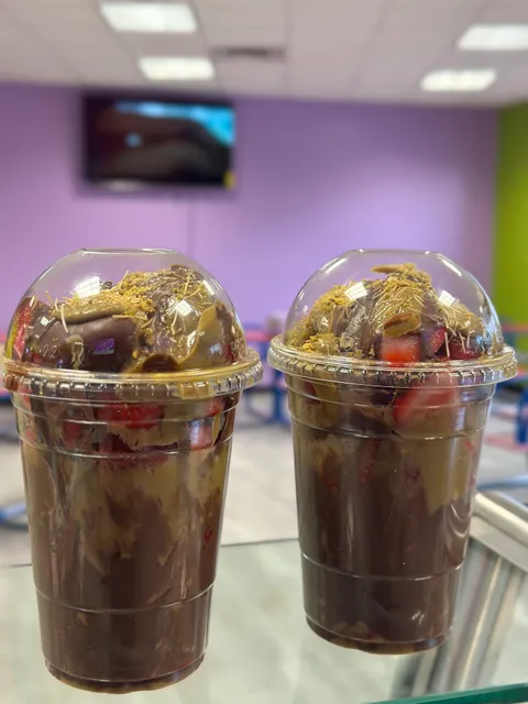 Noah’s snack’s & ice cream