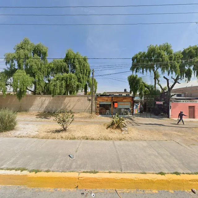 Tortas chilaquiles enchiladas