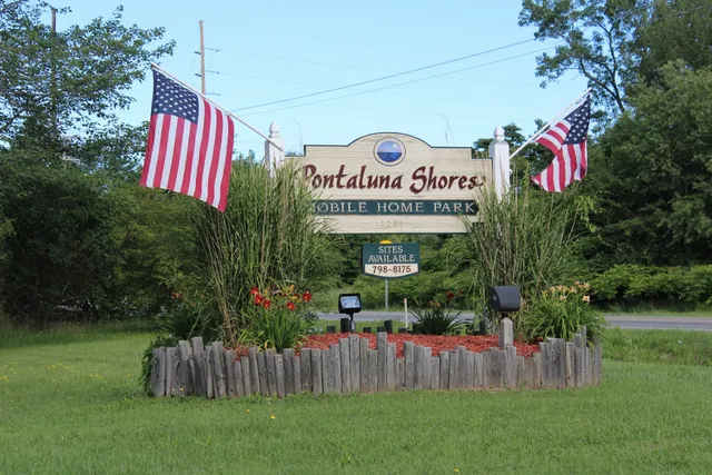 Pontaluna Shores Mobile Home Community