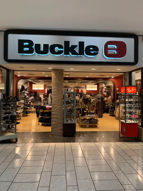 Buckle